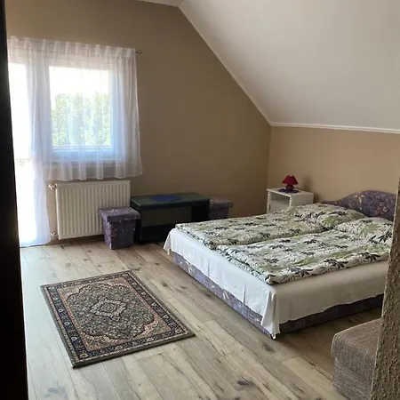 Fanni Vendégház Hébergement de vacances Balatonboglár